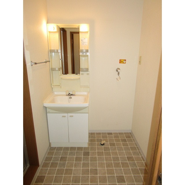 クレベール202号室 内観