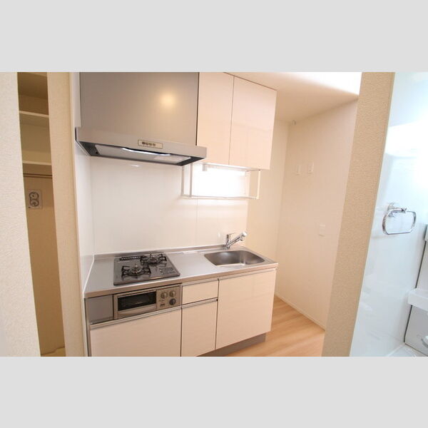 Jean　Fillioux(ジャン　フィーユ) キッチンはガス2口グリル付き!