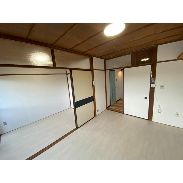 第2白楽マンション202号室 リビング