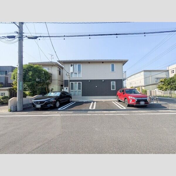 サンライズ 駐車場