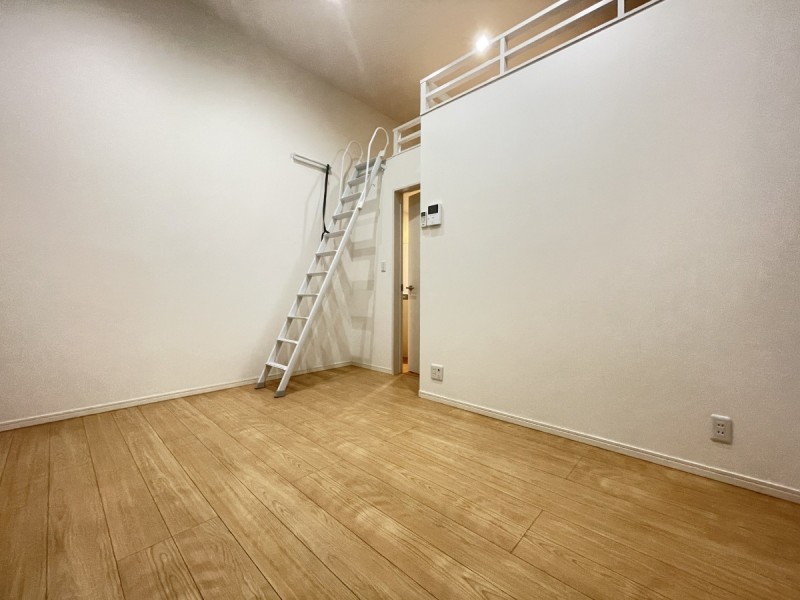 Ｗｉｓｔａｒｉａ　北越谷2階 リビング