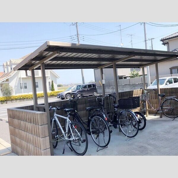 マ・メゾン 駐輪場