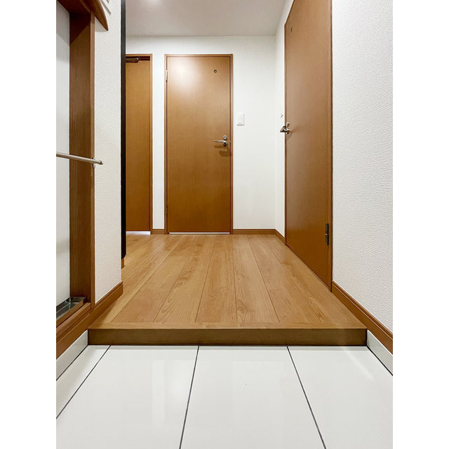 アーバハイツ六町環七北通り0704号室 玄関