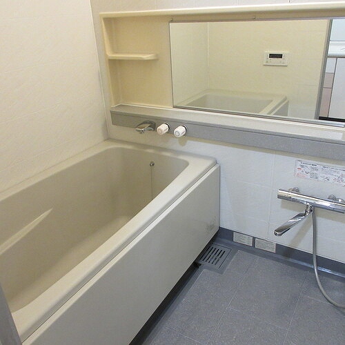 サーパス茅ヶ崎第２ 浴室