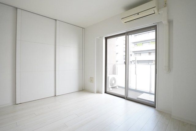 ブレシア新御徒町 リビング