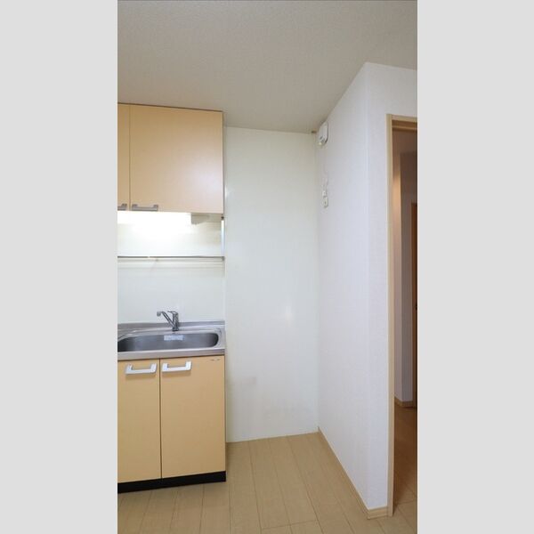 レディアガーデン102号室 ★冷蔵庫スペース★