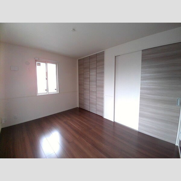 コンフォルトカーサ101号室 洋室