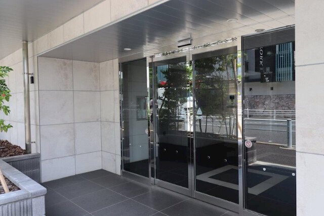 GENOVIA横浜鶴見市場skygarden6階 エントランス