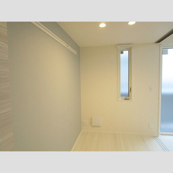 ガルデ妙典103号室 洋室