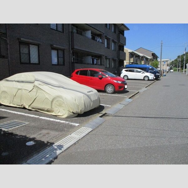 カーサみつわ台　F 駐車場