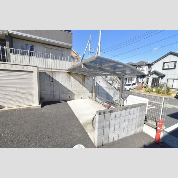 エスト コリーヌ 周辺