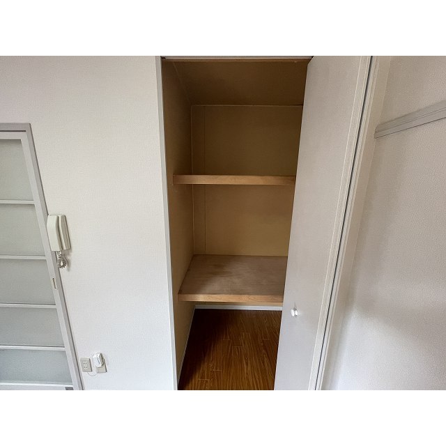 グリーンフラッツ旗の台0101号室 内観