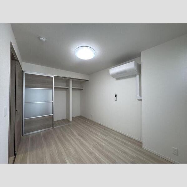 オードリーコート306号室 洋室