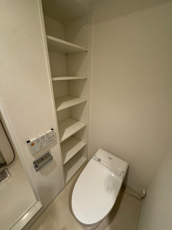 ＳＯＣＩＥＴＹ　ＳＥＡＳＯＮＳ(D-015) トイレ