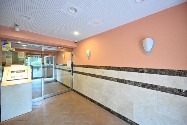 サンテミリオン飯田橋3階 ロビー