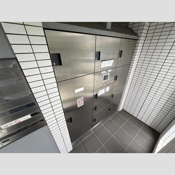 アビティ砧309号室 宅配ボックス