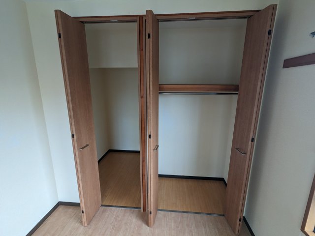 ソシア城山小路　六番館 収納