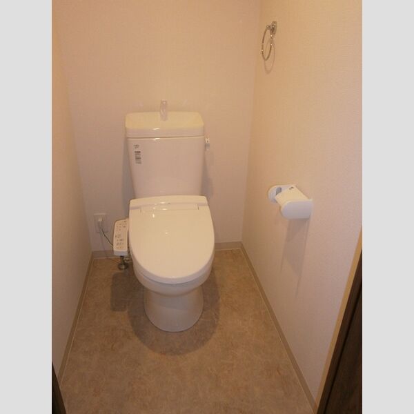 パストラル湘南403号室 トイレ