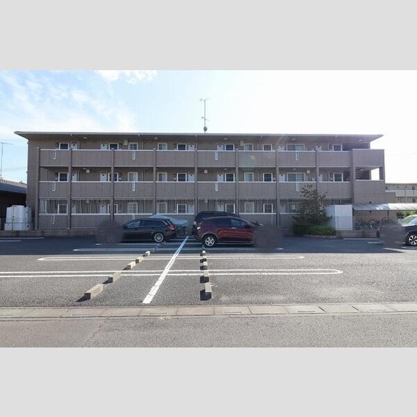 メゾンベール105号室 建物外観