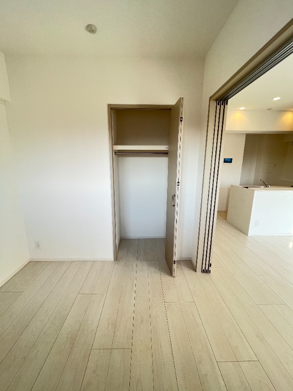 ワンルーフレジデンス台東根岸11階 収納