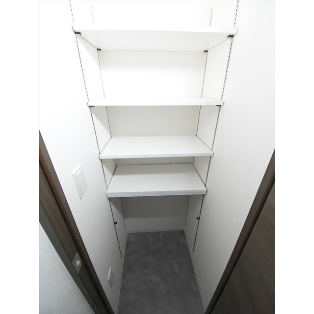 プライムガーデン若木0327号室 内観