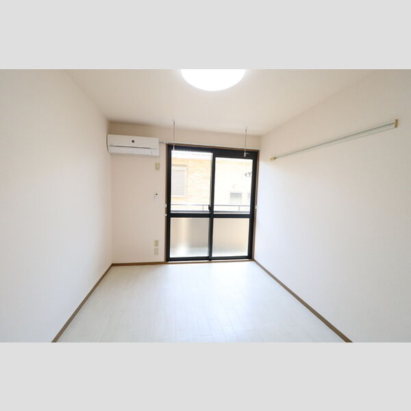 シャネルI&S206号室 洋室