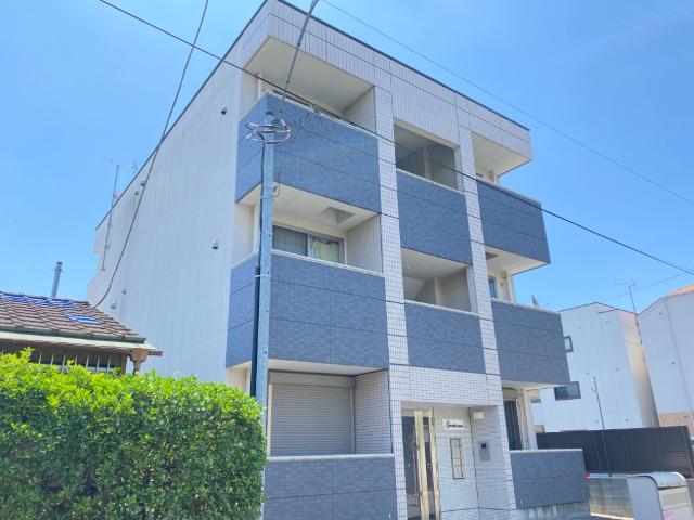 グロリア 外観写真（昼）