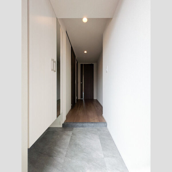 サンジョイアゼロ603号室 玄関