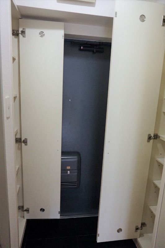 アンダルシア市川(A-025)4階 玄関