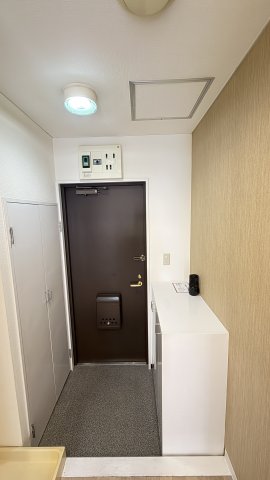 CENT武蔵小杉202号室 玄関