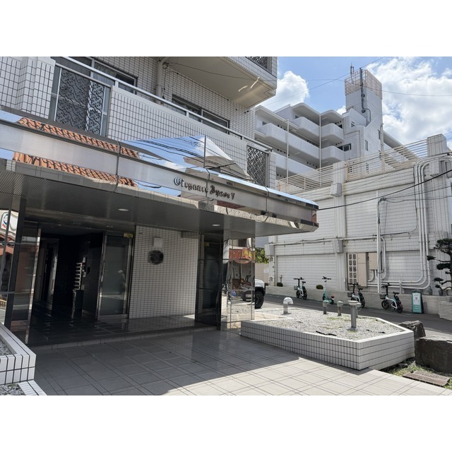 エレガンス綾瀬５0605号室 外観