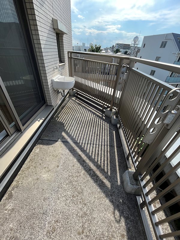 レジディア中落合A棟7階 バルコニー