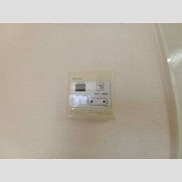 クライン・モルツ101号室 給湯リモコン