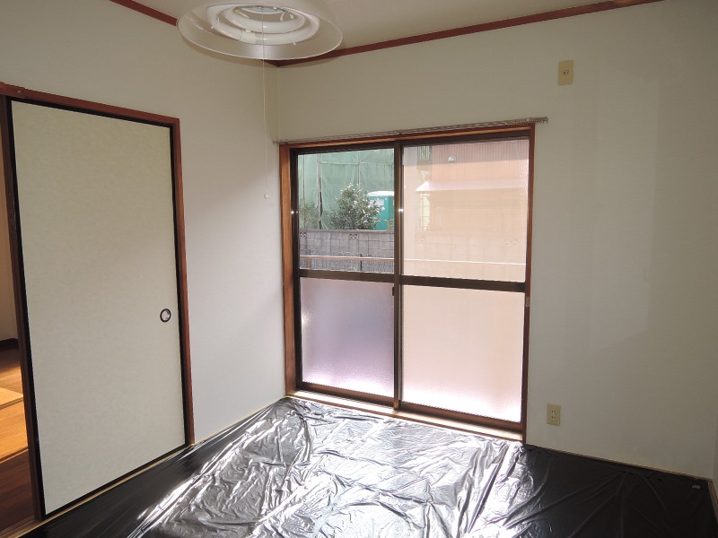 クローバーハウス1階 内観