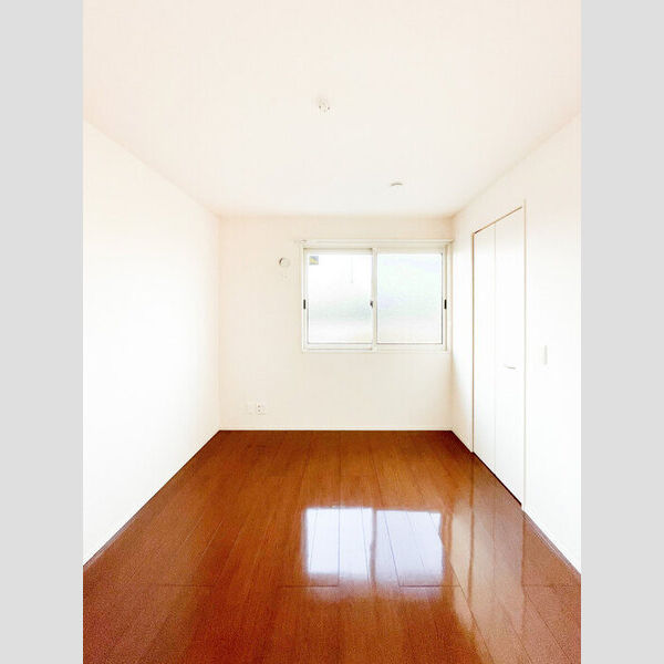 メゾン・ジャンティーユ 洋室