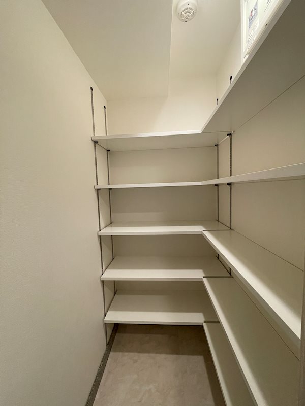 レジディア千駄木4階 収納