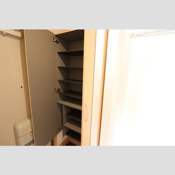 サニーコーポラス104号室 シューズボックス