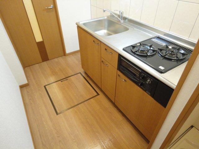 ディモア足立 システムキッチン