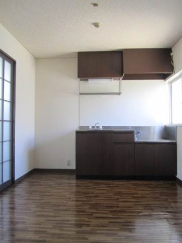 ビューハイツ三ッ沢2階 部屋その他