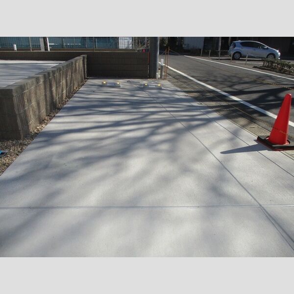 1007-CASA　E 駐車場