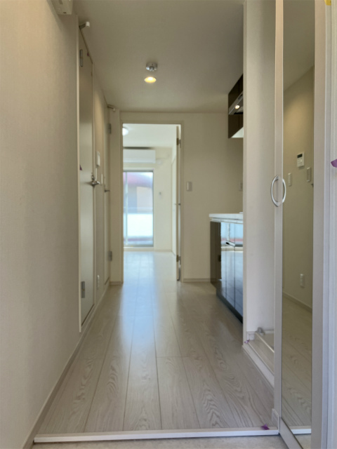 ガーデン アステリア 西千葉1階 玄関