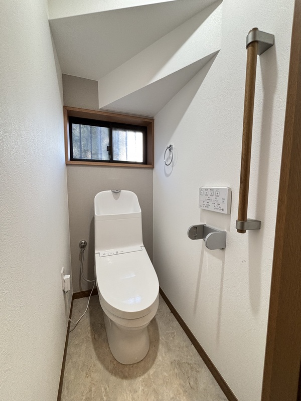 桜田2丁目戸建 トイレ