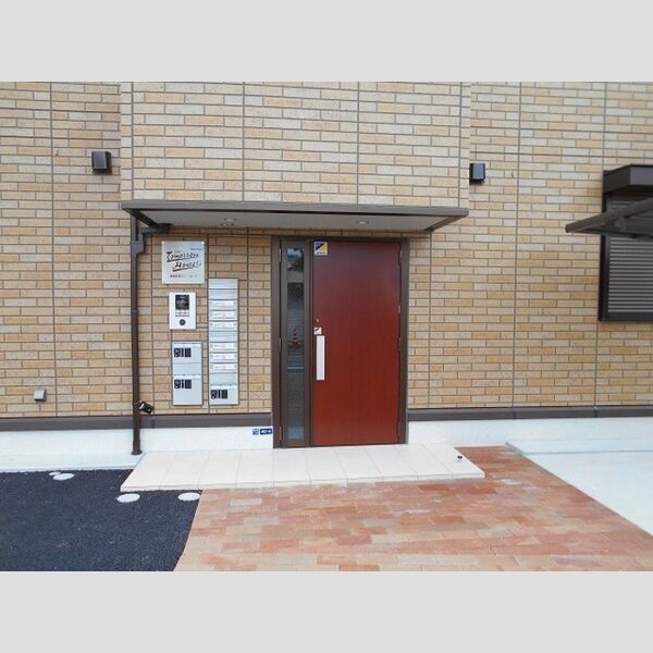 Tomorrow House G302号室 エントランス