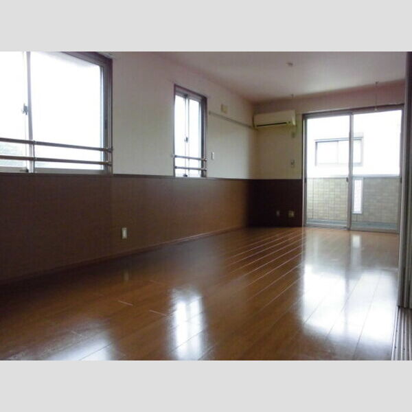 ソフィアジョウエイ201号室 洋室