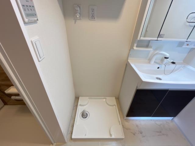 フロレゾン柏～Floraison Kashiwa～105号室 洗濯機置場