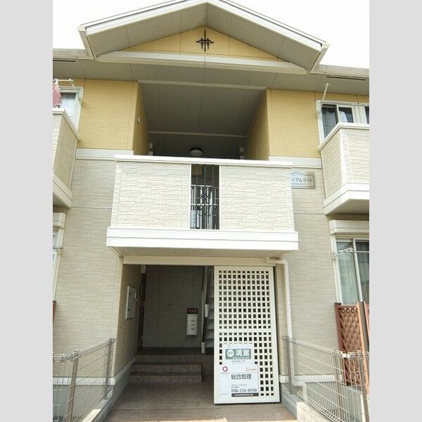 プレミアムコート エントランス