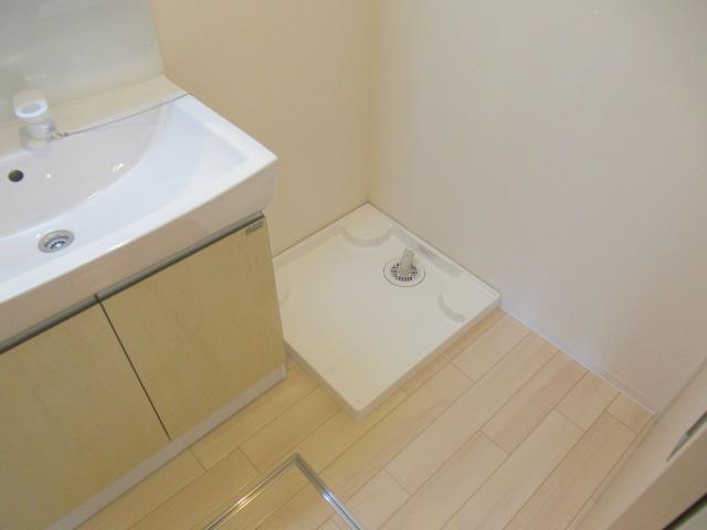 シェトア三山 室内洗濯機置場