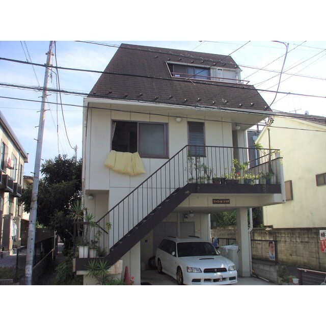 ファミールシマダ 外観