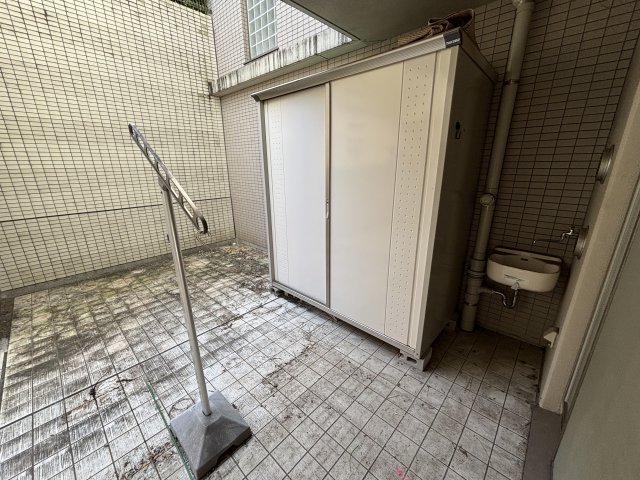 ザ・パークハウス日吉112号室 庭