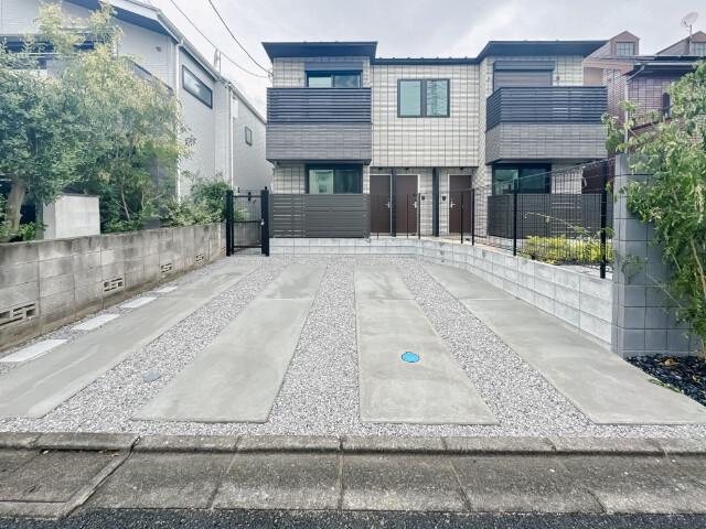 リモーネ千歳烏山2階 駐車場